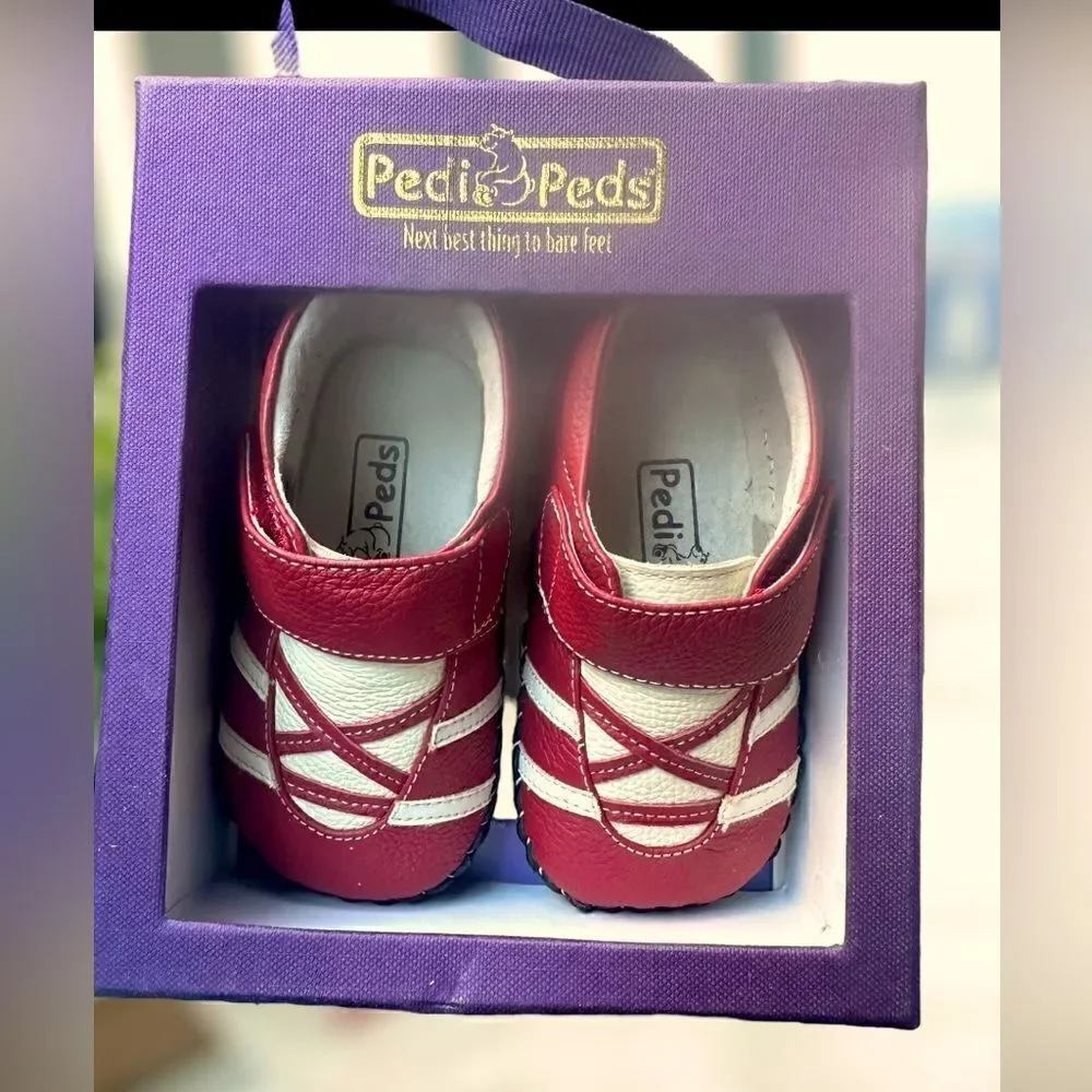 PEDIPED Hand Stitched Braden soft-soled Leather Baby Shoes Size 6-12 Months